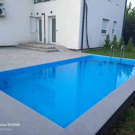 Garden Pool * Siófok