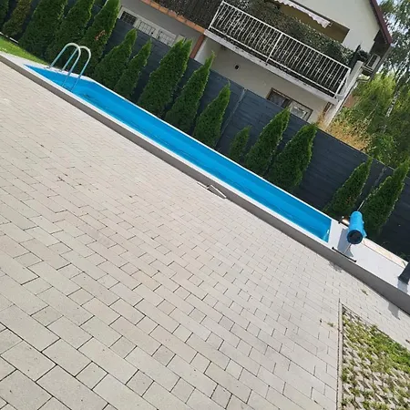 Garden Pool *